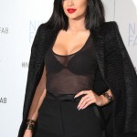 Kylie Jenner Uclari Yasiyor –  22