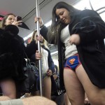 Newyork pantolonsuz metro gunleri foto14