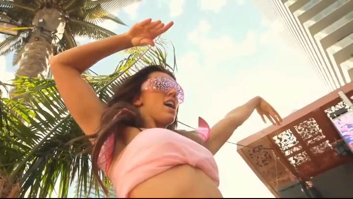 Aide – Bang La Deck