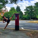 Chloe-Bruce-muthis-bacaklari-foto-02