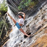 Chloe-Bruce-muthis-bacaklari-foto-12