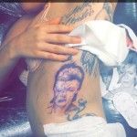 Lady-Gaga-David-Bowienin-Dövmesi-Yaptırdı-2