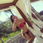 Nil Anka Sevgiler Gununde Yalniz  kaldi-15