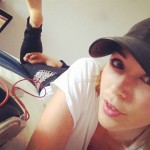 Üstsüz DJ Emily Scott 08