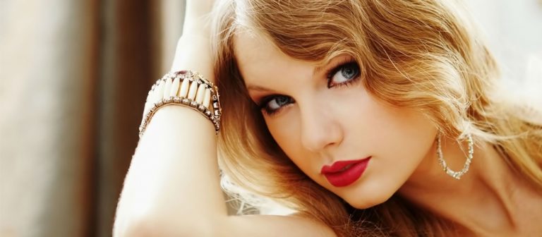 Taylor Swift Nasıl Bu Kadar Sevildi!