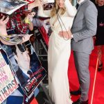 Elizabeth Olsen Captain America Civil War 1153