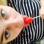 Miley Cyrus Top Share Instagram 1369