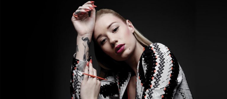Iggy Azalea, Kesha’yı yalnız bırakmıyor