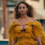 Hem güzelliği, hem sesi, hem danslarıyla herkesin takdirini kazanan Beyoncé, geçtiğimiz Cumartesi günü yeni albümü ‘Lemonade’i yayınladı.