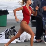 kelly rohrbach sahil guvenlik setinde 251