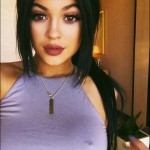 kylie-jenner-nipple-piercing-ftr