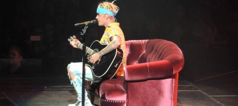 Justin Bieber, Justin Timberlake’in ‘Cry Me A River’ Şarkısını Yorumladı!