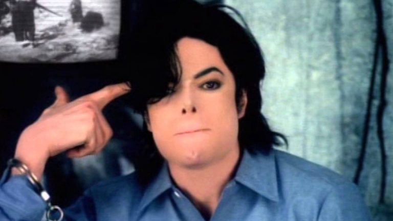 Michael Jackson – They Don’t Care About Us (Prison)