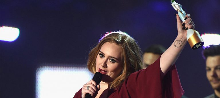 Adele’den Dudak Uçuklatan Anlaşma!