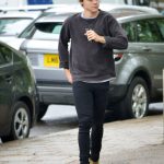 Harry-Styles-Saçını-Kestirdikten-Sonra-İlk-Kez-Görüntülendi-1