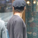 Harry-Styles-Saçını-Kestirdikten-Sonra-İlk-Kez-Görüntülendi-3