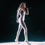 Selena-Gomez-Revival-Turuna-Başladı-5