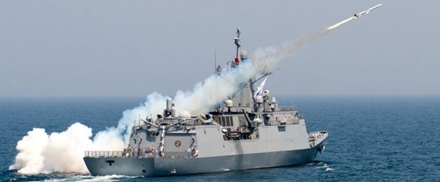 Güney Kore’den Kuzey Kore gemilerine uyarı ateşi