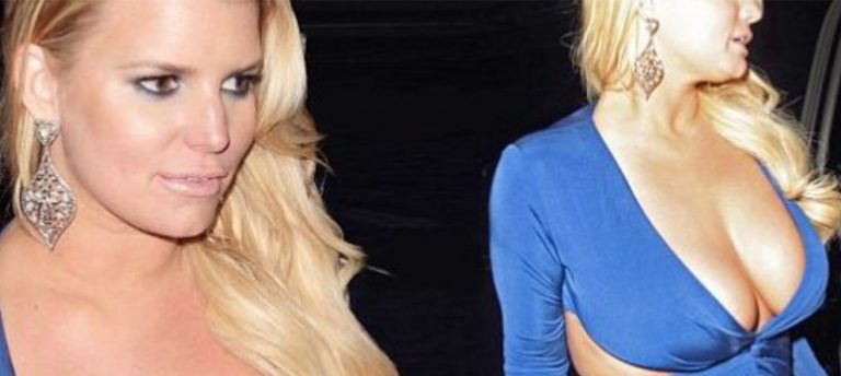 Jessica Simpson’ın Dekoltesi Olay Oldu!