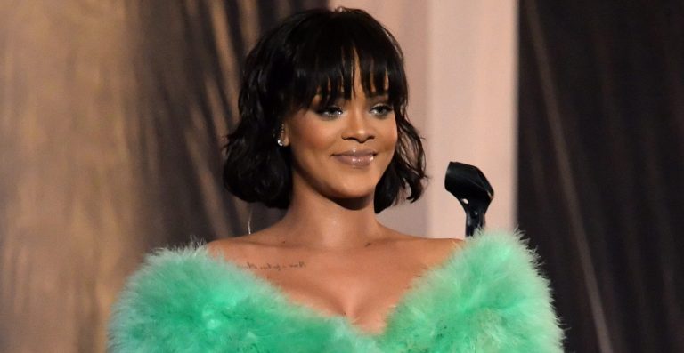 Rihanna – Billboard 2016 Performance