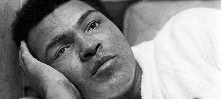 Muhammed Ali’nin Pasaportu Açık Arttırmaya Çıktı!