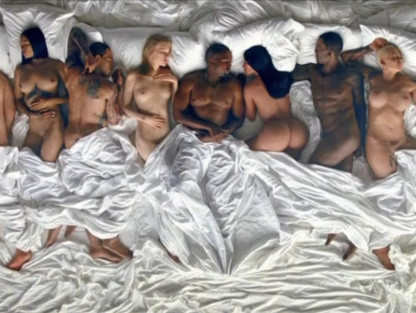 Kanye West-Famous