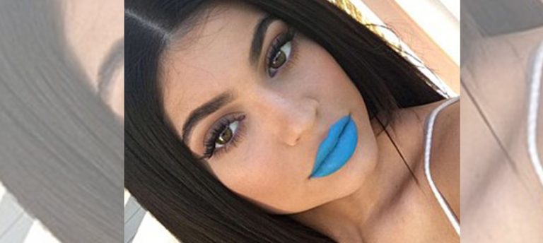 Mavi Kylie Jenner Rujları Satışta!