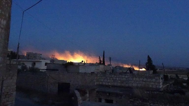 İdlib ve Halep’e misket ve fosfor bombalı saldırı