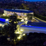 ,u-9uZrdEaUiRCrL2RtCFVQ