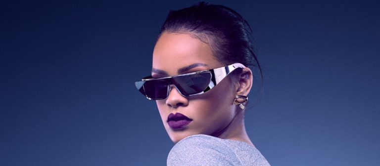 Rihanna Yeniden Dior Gözlük Markasının Modeli Oldu!