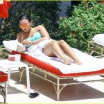 demi-lovato-bikini-pool-miami-06