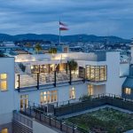 081216-rihanna-gecelii-21-bin-dolarlk-odada-kalyor-1