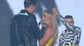 Britney Spears & G-Eazy 2016 MTV VMA Performansı