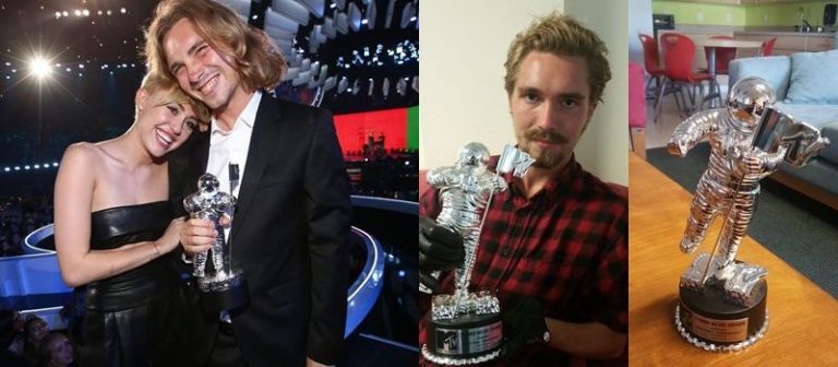 Miley Cyrus’ın MTV Ödülü Ebay’de Satışta