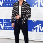 Nick-Jonas-2016-MTV-Video-Müzik-Ödülleri