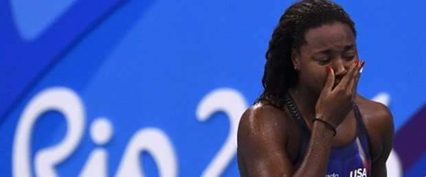 Simone Manuel’den olimpiyat tarihinde bir ilk