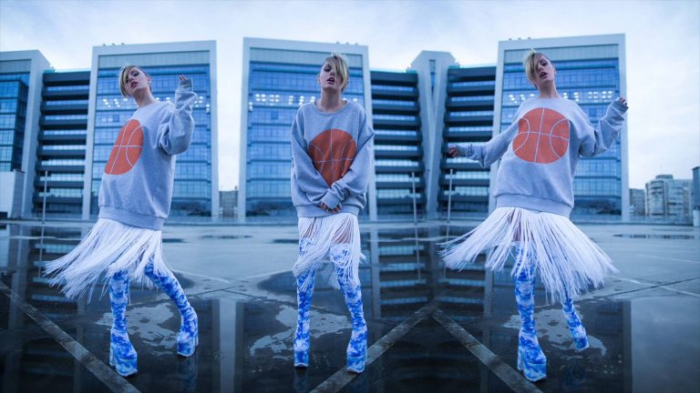 Alexandra Stan – Boom Pow