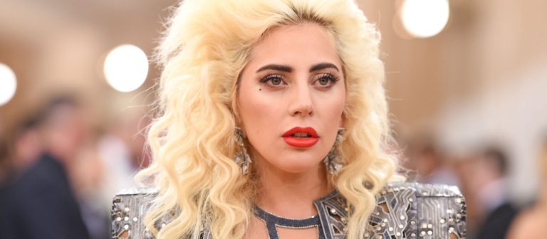 Lady Gaga, Suriye için dua istedi