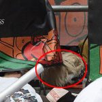 lily-allen-yerlerde-surundu–7583921