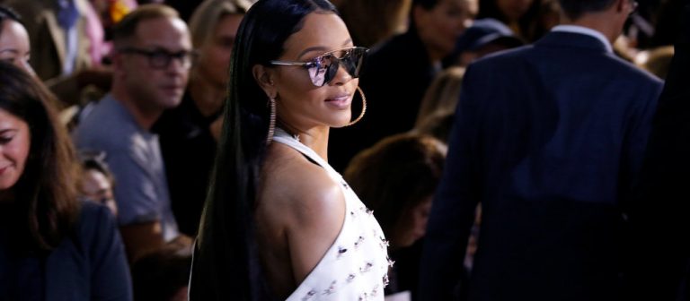 Rihanna, Paris’ten tam not aldı