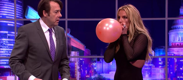 Britney Spears Helyum Gazı Çekerek Taylor Swift Taklidi Yaptı