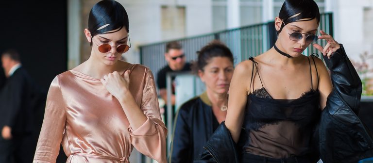 Bella hadid, Kendall Jenner kapışıyor