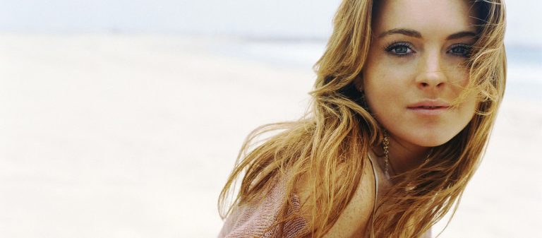 Hollywood yıldızı Lindsay Lohan’dan Türkçe paylaşım: ‘Terörü lanetliyoruz’