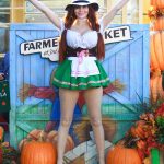 phoebe-price-kabak-show-218