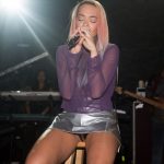 rita-ora-deri-fermuarli-ic-camasir-0396