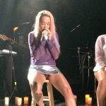 rita-ora-deri-fermuarli-ic-camasir-0984