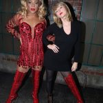 taylor-swift-kinky-boots-sahne-arkasi-0886