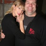 taylor-swift-kinky-boots-sahne-arkasi-2748