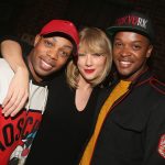 taylor-swift-kinky-boots-sahne-arkasi-3238