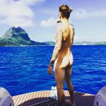 justin-bieber-butt-naked